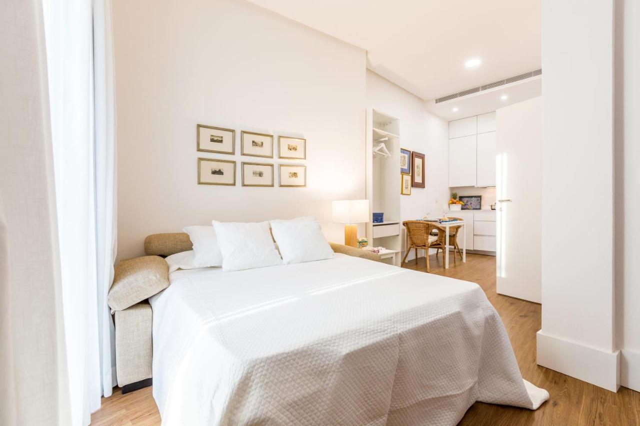 Sevilla Home Center Suites Esterno foto
